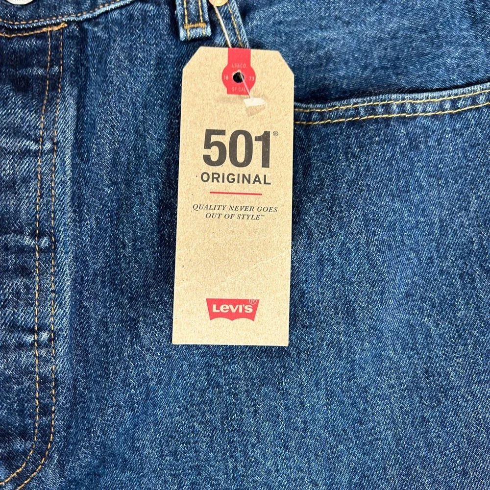 Levis 501 Original Mens 36x32 Dark Wash Blue Straight Leg Button Fly Jeans‎ New